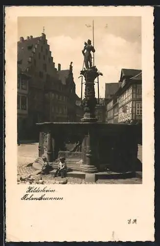 AK Hildesheim, Kinder am Rolandbrunnen