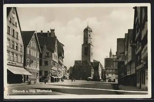 AK Biberach a. Riss, Marktplatz mit Geschäften und Kirche