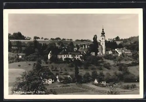 AK Trautmannsdorf i. Stmk., Ortspartie mit Kirche