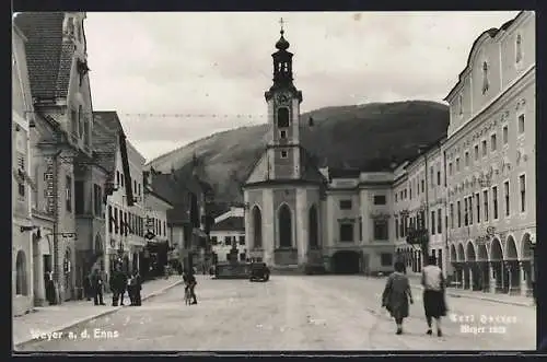 AK Weyer a. d. Enns, Strassenpartie mit Geschäften und Kirche