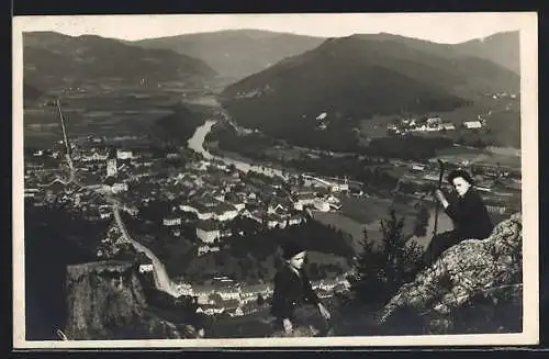 AK Judenburg /Obersteiermark, Teilansicht mit Strassenpartie