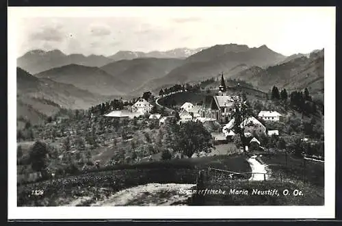 AK Maria Neustift, Teilansicht mit Kirche