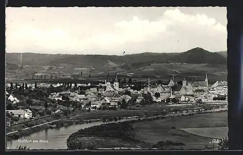 AK Hassfurt am Main, Ortsansicht über die Flussbiegung