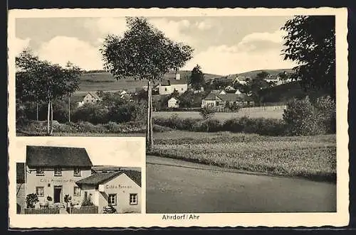 AK Ahrdorf /Ahr, Cafe-Pension zur Post, Ortsansicht von der Landstrasse aus