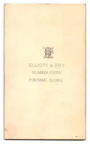 Fotografie Elliott & Fry, London, Baker St. 55, englischer Richter in Robe mit Perücke