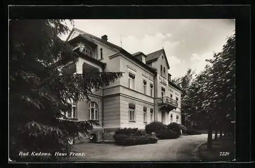 AK Bad Kudowa, Haus Franz mit Garten