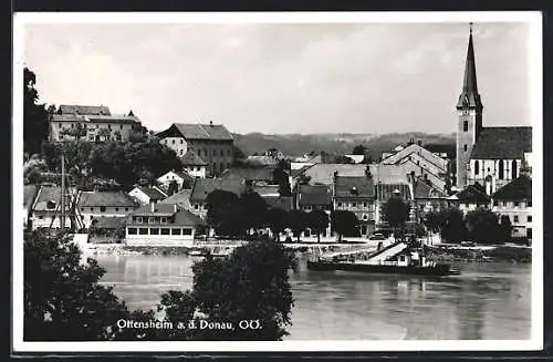 AK Ottensheim a. d. Donau, Ortsansicht mit Kirche und Lastkahn