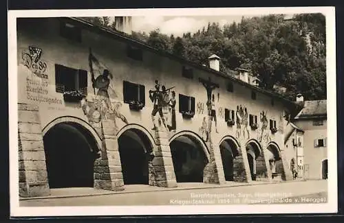 AK Berchtesgaden, Kriegerdenkmal 1914 /18 mit Freskengemälde v. Hengge