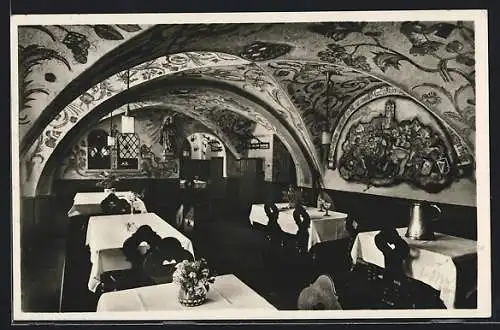 AK Ottobeuren, Restaurant zum Alten Pfarrhof / Ratskeller A. Fergg, Innenansicht