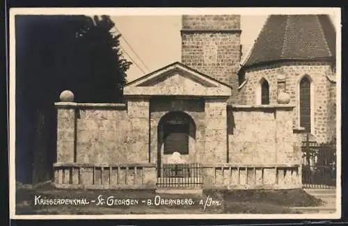 AK St. Georgen bei Obernberg /Inn, Kriegerdenkmal vor der Kirche