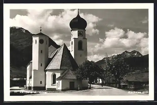 AK St. Anton a. Arlberg, Teilansicht mit Kirche