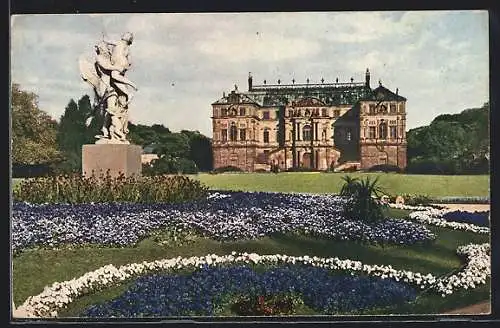 AK Dresden, Palais im Grossen Garten mit Monument Die Zeit raubt die Schönheit