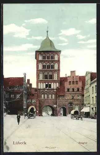 AK Lübeck, Strassenpartie am Burgtor