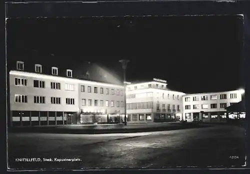 AK Knittelfeld /Stmk., Blick über den Kapuzinerplatz