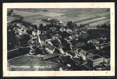 AK Mettmach /O.-Ö., Teilansicht mit Kirche, Fliegeraufnahme