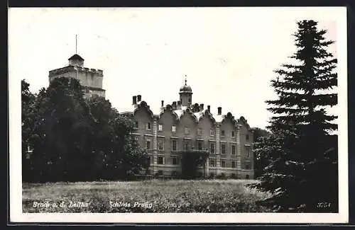 AK Bruck an der Leitha, Blick auf Schloss Prugg