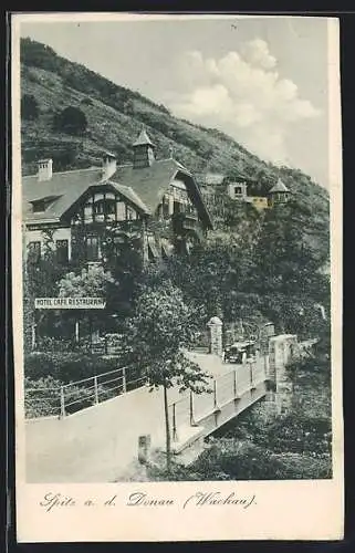 AK Spitz a. d. Donau, Strassenpartie mit Hotel-Café-Restaurant Misslingtal