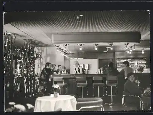 AK Zinnowitz, Feriendienst der IG Wismut, Meerwasserhallenbad, Hallenbar