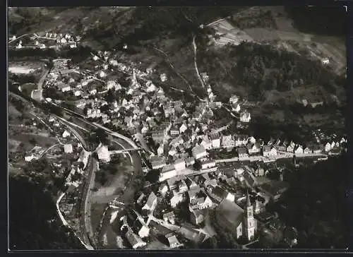 AK Schiltach im Schwarzwald, Ortsansicht vom Flugzeug aus