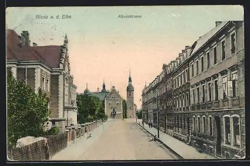 AK Riesa a. d. Elbe, Blick in die Albertstrasse