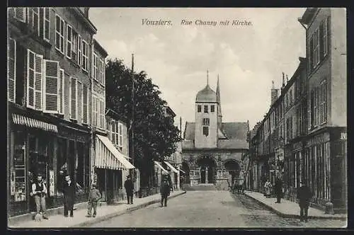 AK Vouziers, Leipziger Strasse mit Blick auf die Kirche