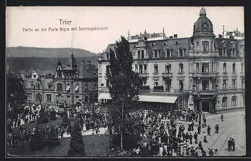 AK Trier, Partie an der Porta Nigra mit Sonntagskonzert