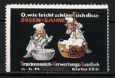Reklamemarke Dosen-Sahne der Trockenmilch-Verwertungs-Gesellschaft Berlin, zwei Köche rühren Sahne an