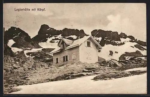 AK Leglerhütte in den Glarner Alpen am Fuss des Kärpf-Massivs