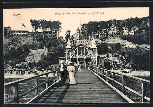 AK Sellin / Rügen, Blick von der Landungsbrücke auf Strand und Hotels