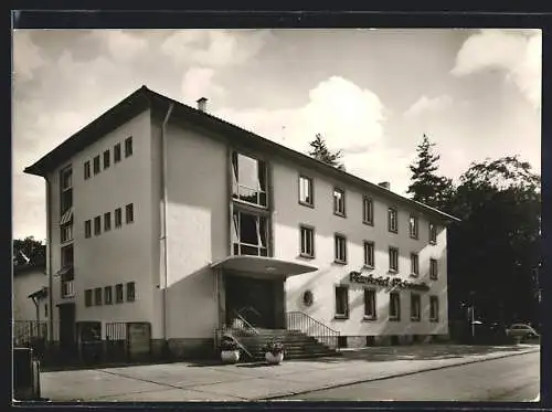 AK Bad Bergzabern /Pfalz, Partie am Kurhotel Petronella