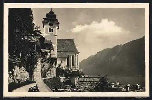 AK Hallstatt / Salzkammergut, Partie an der Kirche