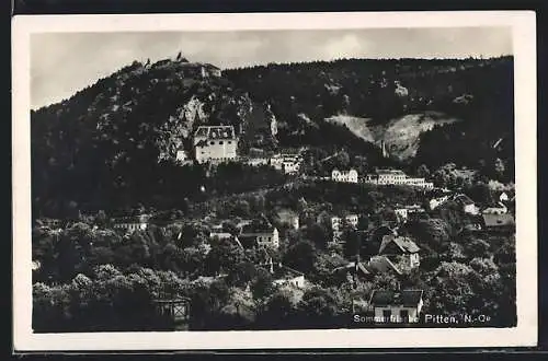AK Pitten, Ortsansicht mit Bergen