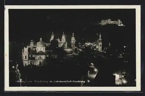 AK Salzburg, Ortsansicht vom Mönchsberg aus bei Nacht