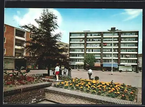 AK Heiligenhaus / Niederrhein, Kirchplatz mit Geschäften