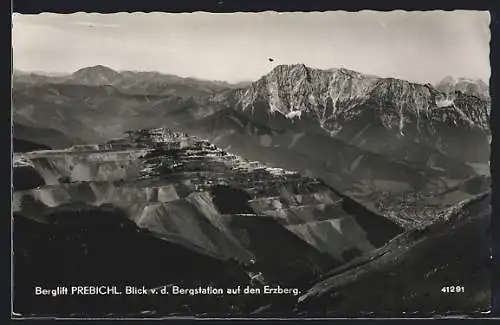 AK Prebichl, Berglift, Blick von der Bergstation auf den Erzberg