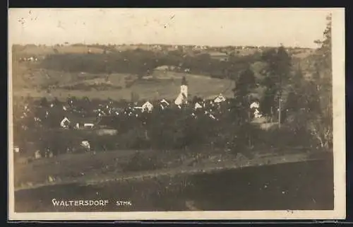 AK Waltersdorf, Ortsansicht bei Sonnenschein