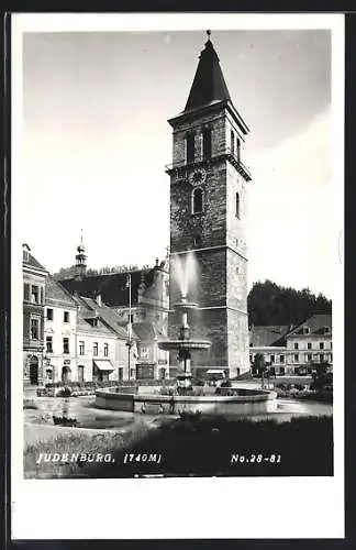 AK Judenburg, Brunnen und Uhrturm
