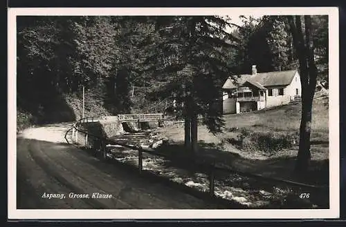 AK Aspang, Grosse Klause, Ortspartie am Bach