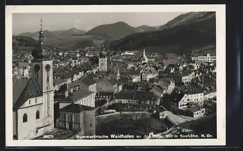 AK Waidhofen a. d. Ybbs, Gesamtansicht mit der Kirche im Vordergrund