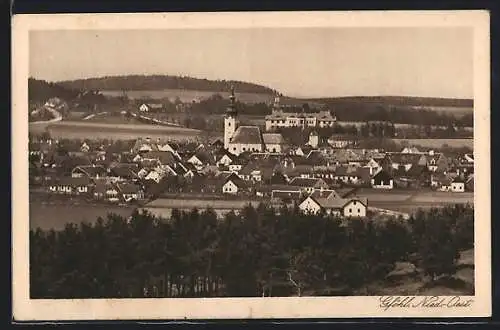 AK Gföhl /Nied.-Oest., Ortsansicht mit markanter Kirche