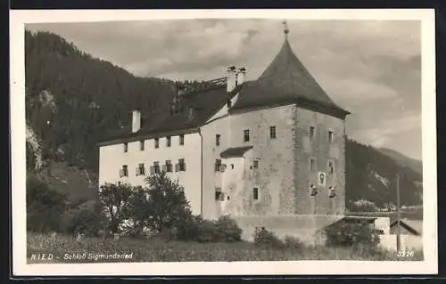 AK Ried, Schloss Sigmundsried