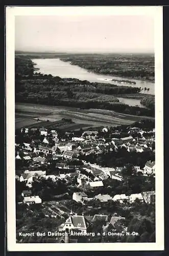 AK Bad Deutsch-Altenburg /Donau, Ortsansicht mit Donau und Fernblick