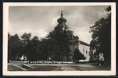 AK Trautmannsdorf a.d. Leitha, Kirche, Kriegerdenkmal