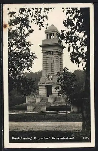 AK Bruckneudorf, Ansicht vom Kriegerdenkmal
