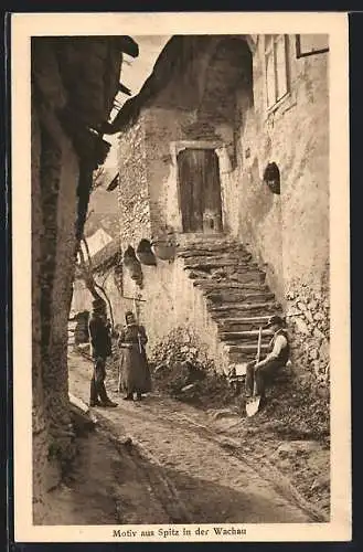 AK Spitz i. d. Wachau, Alte Gasse mit Bewohnern