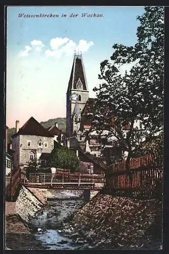 AK Weissenkirchen in der Wachau, Ortspartie mit Kirche