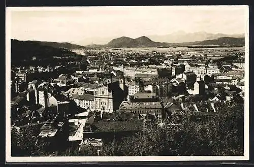 AK Ljubljana, Panoramablick über die Stadt vom Berg aus