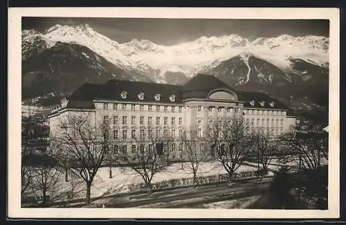 AK Innsbruck, Neue Universität im Schnee