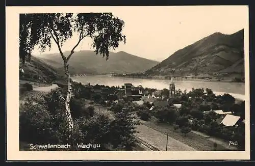 AK Schwallenbach /Wachau, Ortsansicht am Fluss vom Berghang aus