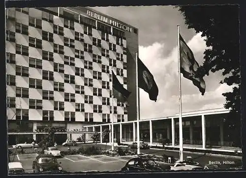 AK Berlin, Parkplatz am Hilton Hotel